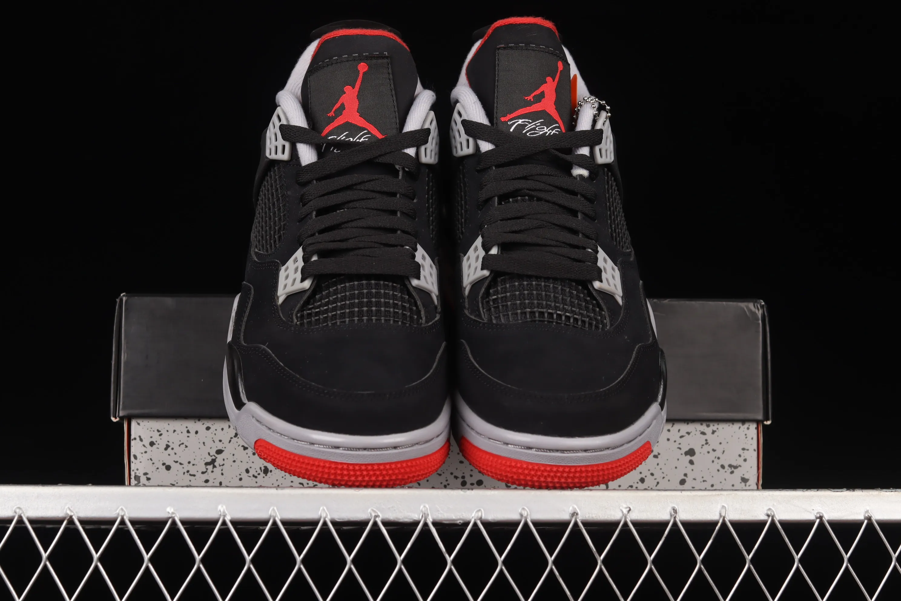 All categories Air Jordan Jordan series basketball shoes Air Jordan 4 foreign trade version Air Jordan 4 Retro "Bred" AJ4 Jordan 4 first year re-engraved new black and red first layer frosted 308497-060